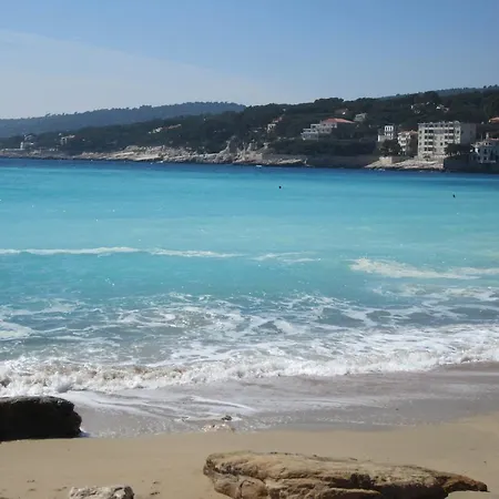 By Privee Dans Maison Familiale