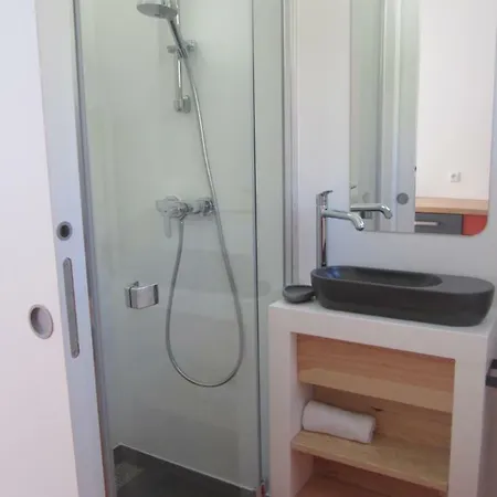 By Privee Dans Maison Familiale Séjour chez l'habitant Cassis